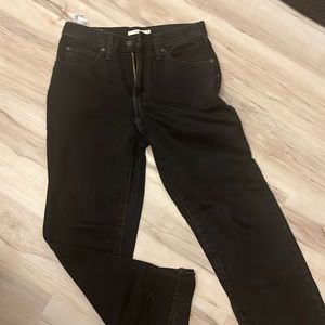 Worn once-Levi 94 baggy that are in style!!
